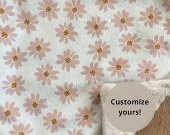 Neutral Daisy Baby Blanket; Pink Lovey; Floral Blanket; Baby Blanket; Baby Shower Gift; Lovie; Daisy Lovey; Flower Lovey; Personalized; Pink