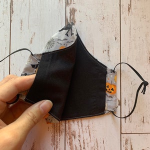 Halloween pumpkin/witch face mask. Double cotton layer with filter pocket and adjustable elastic ear loops. image 4