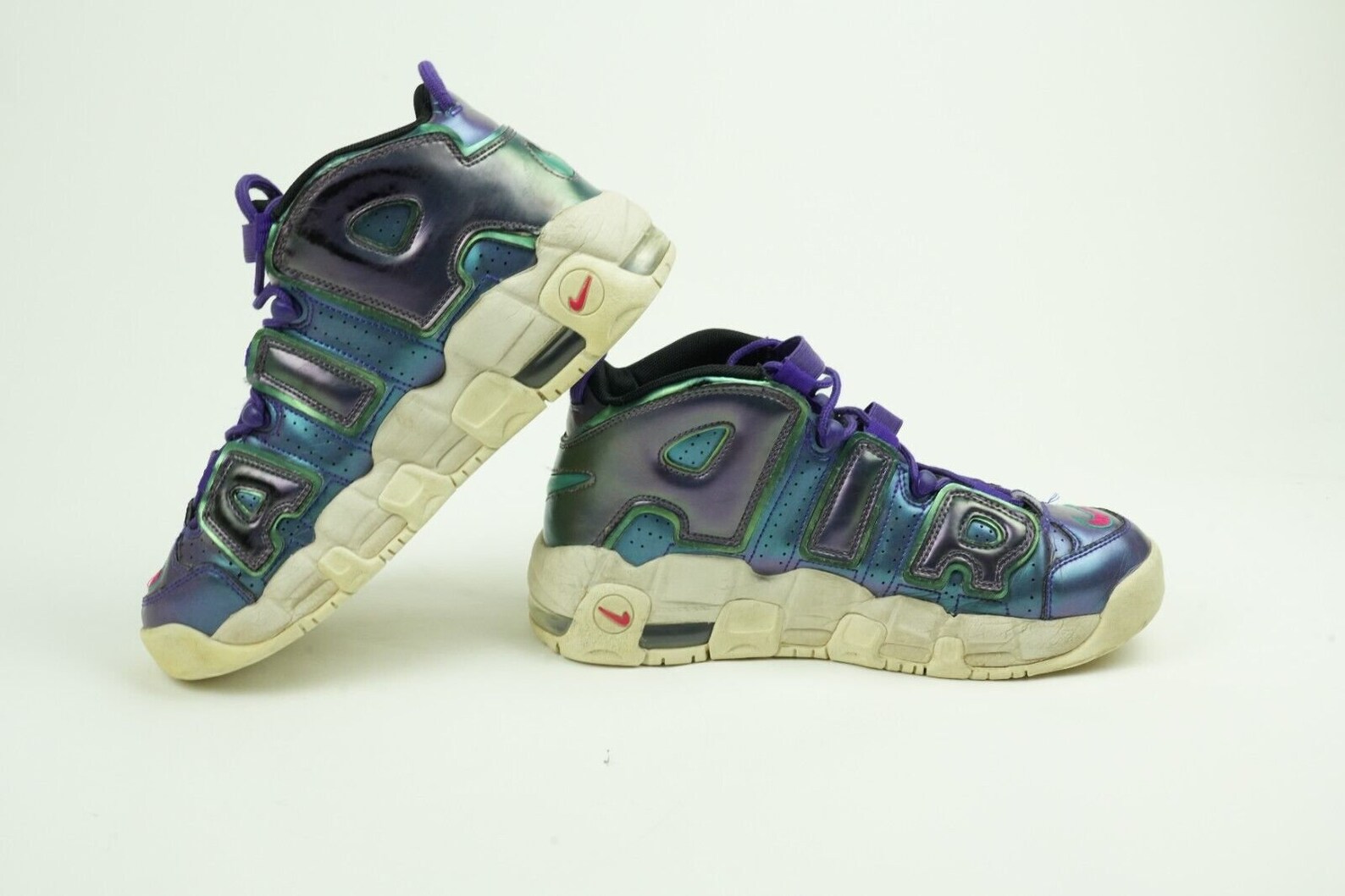 uptempo iridescent