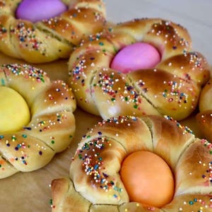 Pane di Pasqua (Italian Easter Bread)