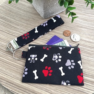 Dog Paw Print Money/Card with keychain wristlet