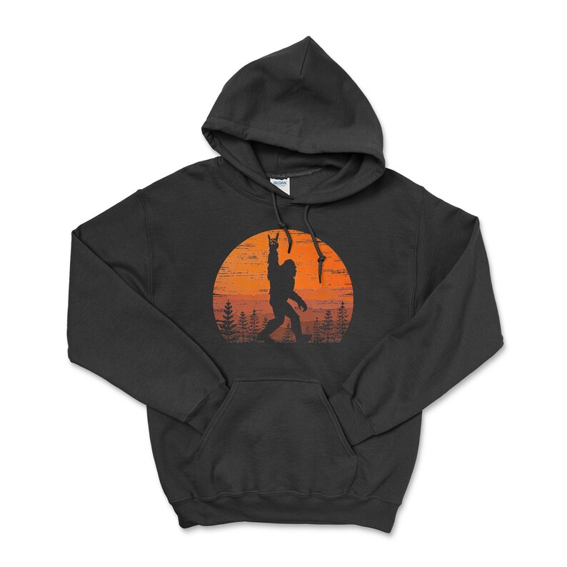 Bigfoot Hoodie,Sasquatch,Bigfoot Sweatshirt,Sasquatch Hoodie,T-Shirts,Bigfoot Believer,Bigfoot Clothing,Unisex Hoodie 