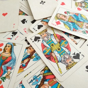 Vintage sowjetische echte Spielkarten, Deck mit 36 Karten, russische Spielkarten, Sammlerstück, Spielkarten, Souvenirkarten, Retro-Papierkarten