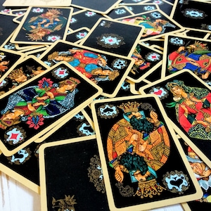 Baraja soviética vintage de 56 cartas, cartas genuinas soviéticas, cartas rusas "Palekh", cartas coleccionables, cartas de papel retro