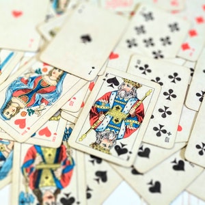 Vintage russische Spielkarten, Kartenspiel, russische Spielkarten, Sammlerstück, Spielkarten, Souvenirkarten, Retro Papierkarten