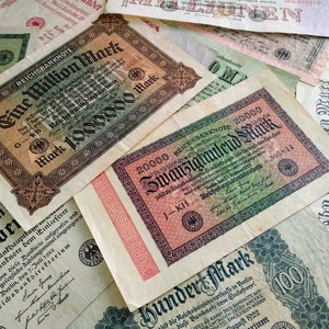 Set von 11 echten deutschen Banknoten aus der Zeit vor dem Zweiten Weltkrieg, antikes Geld, Papiergeld, Sammlerstück, deutsche Währung, alte deutsche Banknoten, Geldsammlung