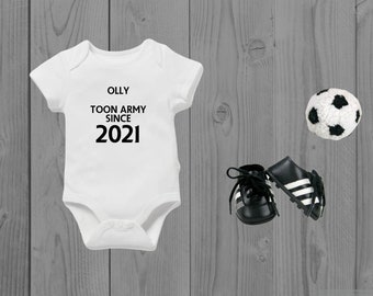 Newcaste Fußball Personalisiert Baby Schlafanzug Strampler 