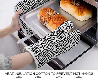 Ancient Greek Key Design Oven Mitt & Pot Holder Set