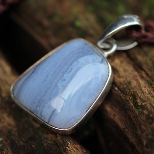 Blue Lace Agate, Macrame Cord, Elven Jewelry, elf Cosplay, Wedding, Celtic Jewelry, Gift idea