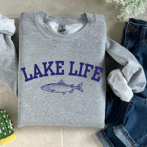 Lake Life Fish Sweatshirt, Fishing Cabin Unisex Crewneck, Outdoor Adventure Jumper, Nature Lover Gift, Cozy Pullover Apparel, Fisherman