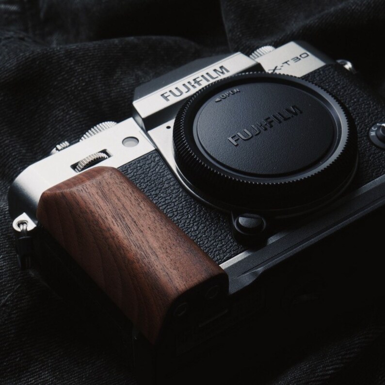 Fuji X-T30 X-T20 Wooden Hand Grip With Tripod Mount Camera - Etsy