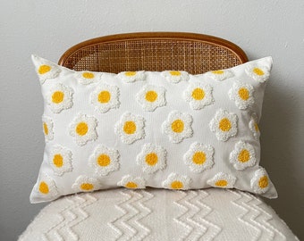 Embroidered Daisy Lumbar Pillow Cover, Retro Floral Throw Pillow Case