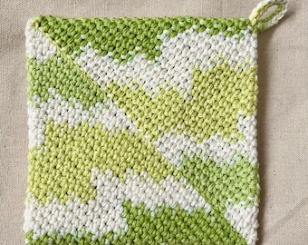 Handmade Crochet Cotton Potholder / Light Green Kitchen Hot Pad Trivet – Thick Cottagecore Farmhouse Decor – Soft Green Cotton Pot Holder