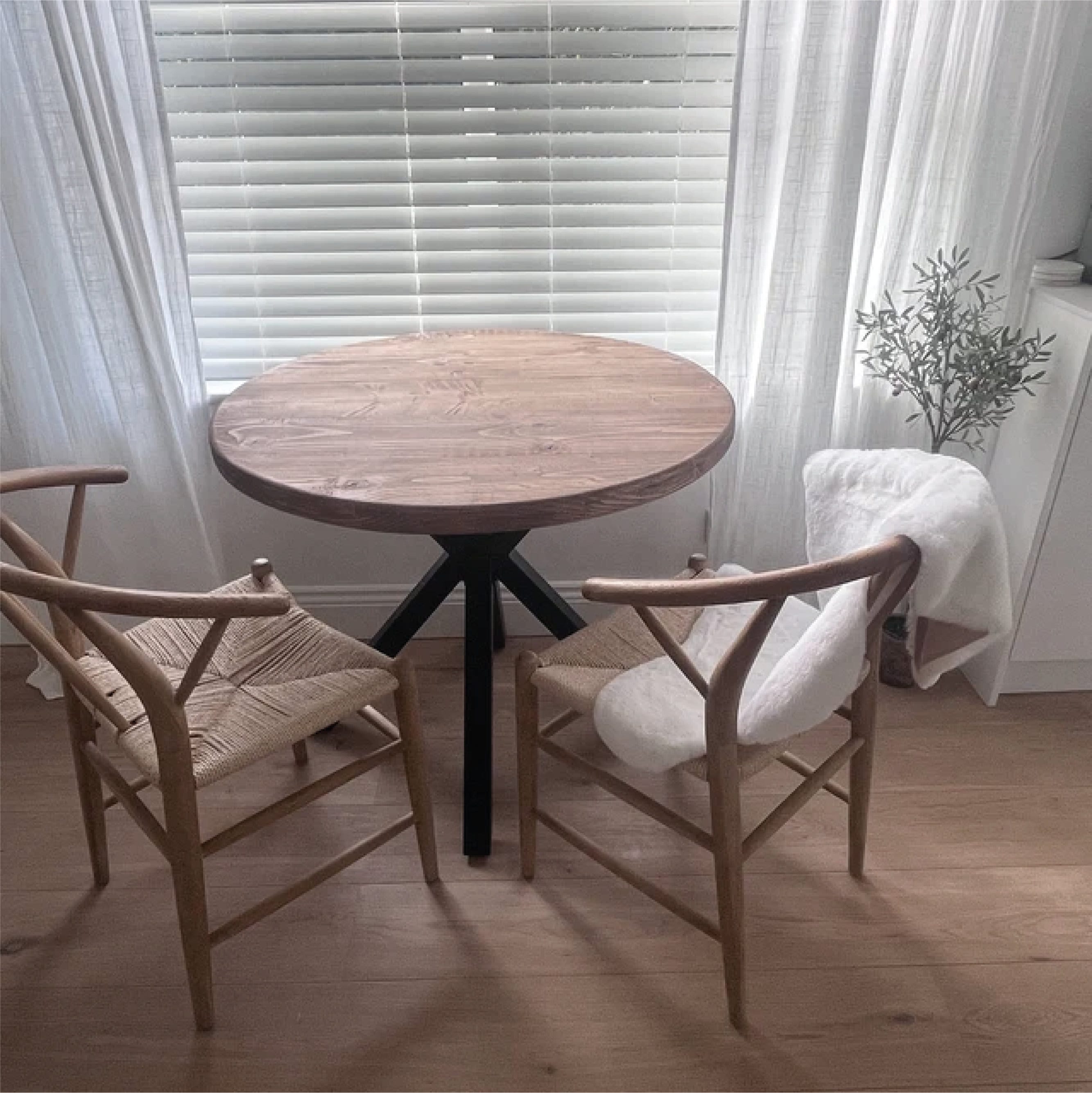 Robin Leg Table Round Dining Table/any Size/spider Leg Base/rustic Round Table/spider ...