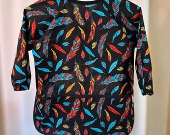Cotton Kids Art Smock with Sleeves - Vibrant Feathers Design, Easy to Wear, Triple Pocket