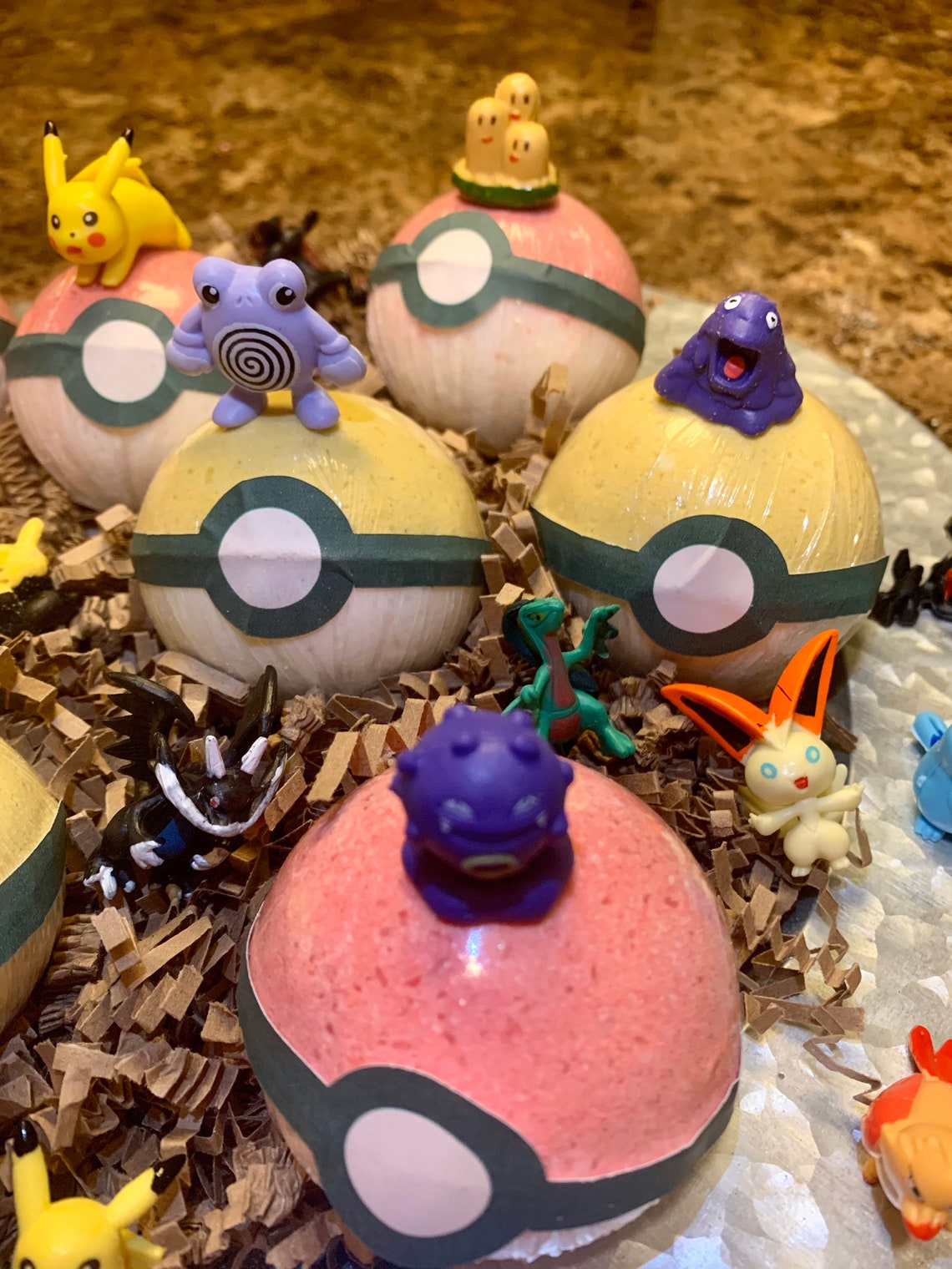 Pokémon bath bombs_pokemon bathbombs_surprise toy_kid Etsy
