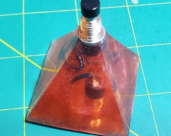 Pulsante di accensione momentaneo CV e audio in linea fuso in resina epossidica (24 opzioni di colore e 2 opzioni di forma)