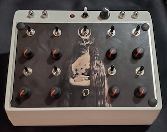 La Bruja - (Opzione CV disponibile) Droni, rumore, LFO Synth