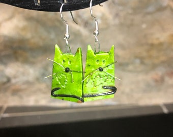 Green cat earrings, animal earrings, original earrings