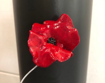 Jolie structure fleur coquelicot à planter dans une plante d intérieure ou dans un vase, idée cadeau de noël, fabrication francaise