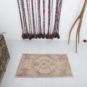 2x3 Oushak Rug, Vintage Rug, Door Mat Rug, Vintage Door Mat, Oushak Door Mat, 2x3 Mini Rug, Anatolian Rug, 2x3 Turkish Rug,Bath Mat Rug,141+