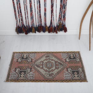 2x3 Vintage Turkish Oushak Rug: Pastel Small Wool Door Mat