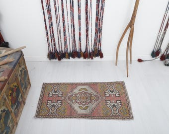 Handmade Turkish Wool Door Mat Rug: Vintage Vibrant Color 2x3