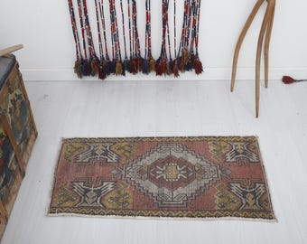 Handmade Wool Turkish Door Mat 2x3: Faded Muted Colors
