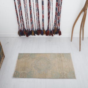 2x3, Door Mat Rug, Turkish Door Mat, Vintage Door Mat, Oushak Door Mat, 2x3 Anatolian Rug, 2x3 Small Rug,Turkish Mini Rug,Wool Door Mat,116+
