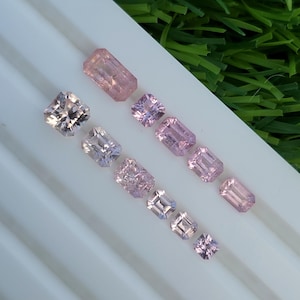 ピンクインペリアルトパーズ：4.57カラットのエメラルドカット