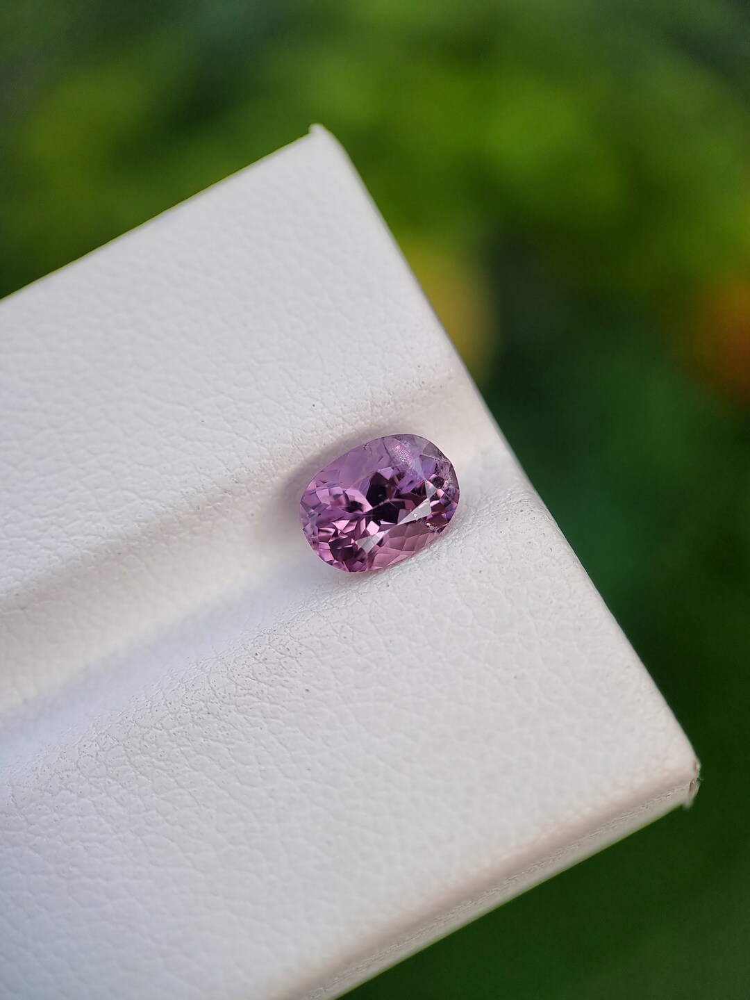 Espinela rosa de talla ovalada de 5,00 carats, Tanzania €7362