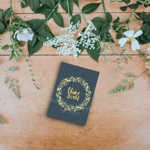 Pack of 8 | ‘Shine Bright’ Star Wreath Postcard
