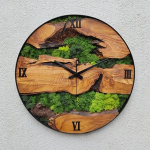 Made to Order Moss Wall Clock, Personalized gift, Wall Art, Custom Made Moss & Wood Wall Clock, Custom Wall Decor image 1