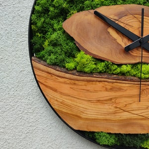 Made to Order Moss Wall Clock, Personalized gift, Wall Art, Custom Made Moss & Wood Wall Clock, Custom Wall Decor image 4