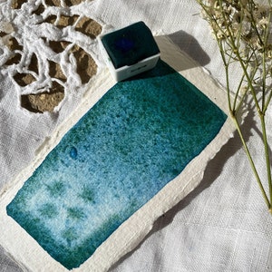 Handgefertigtes Aquarell „Mermaid Green“, honigfarbene Duochromfarbe in künstlerischer Qualität, ideal für kreative Kreationen
