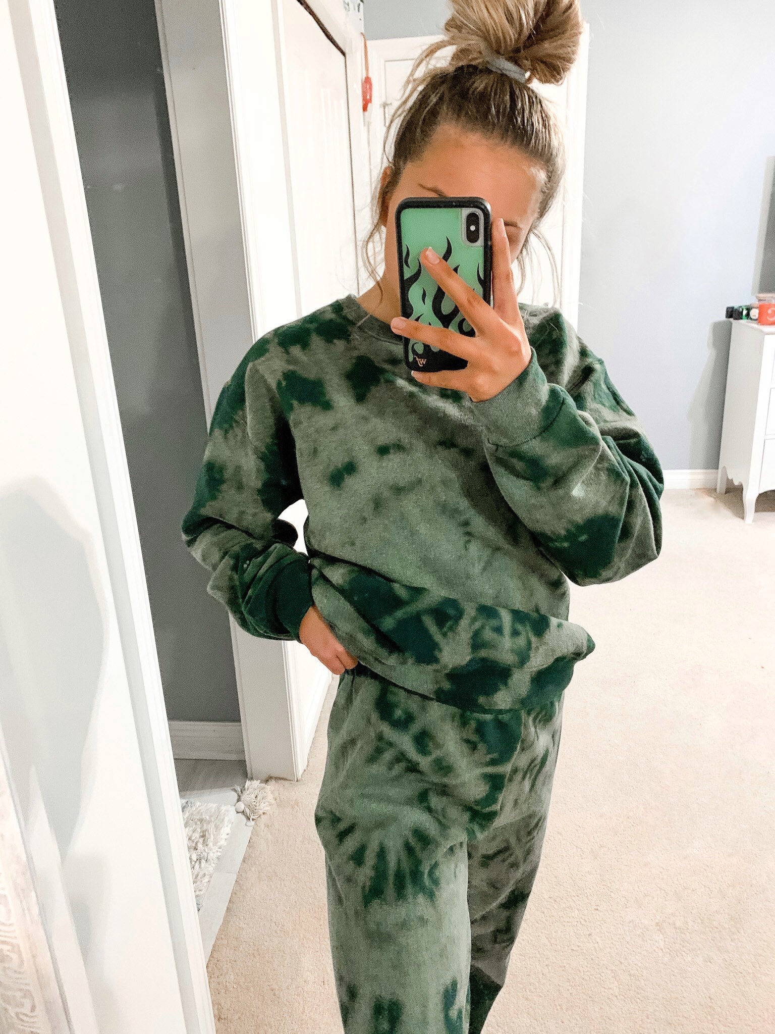 Tie dye set joggers sale