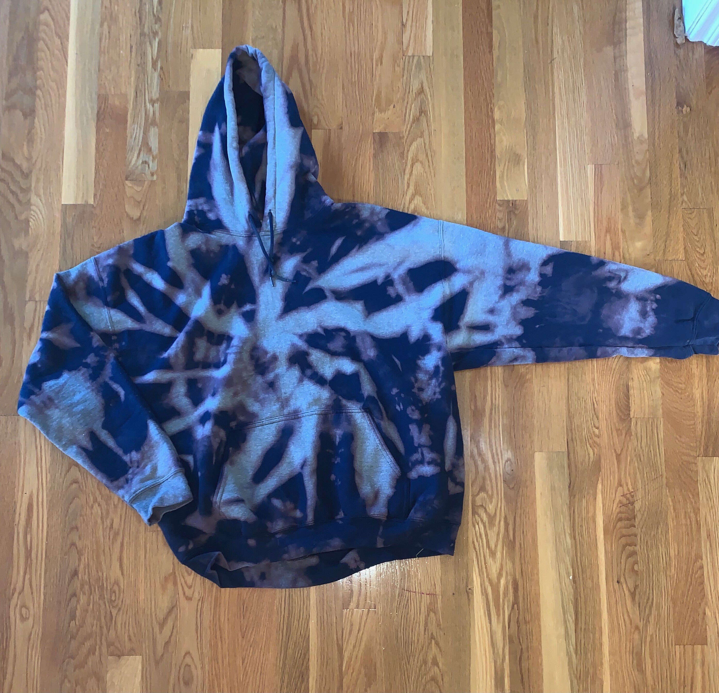 Reverse Tie Dye Hoodie / Bleach Dye Hooded Sweatshirt/ Custom | Etsy