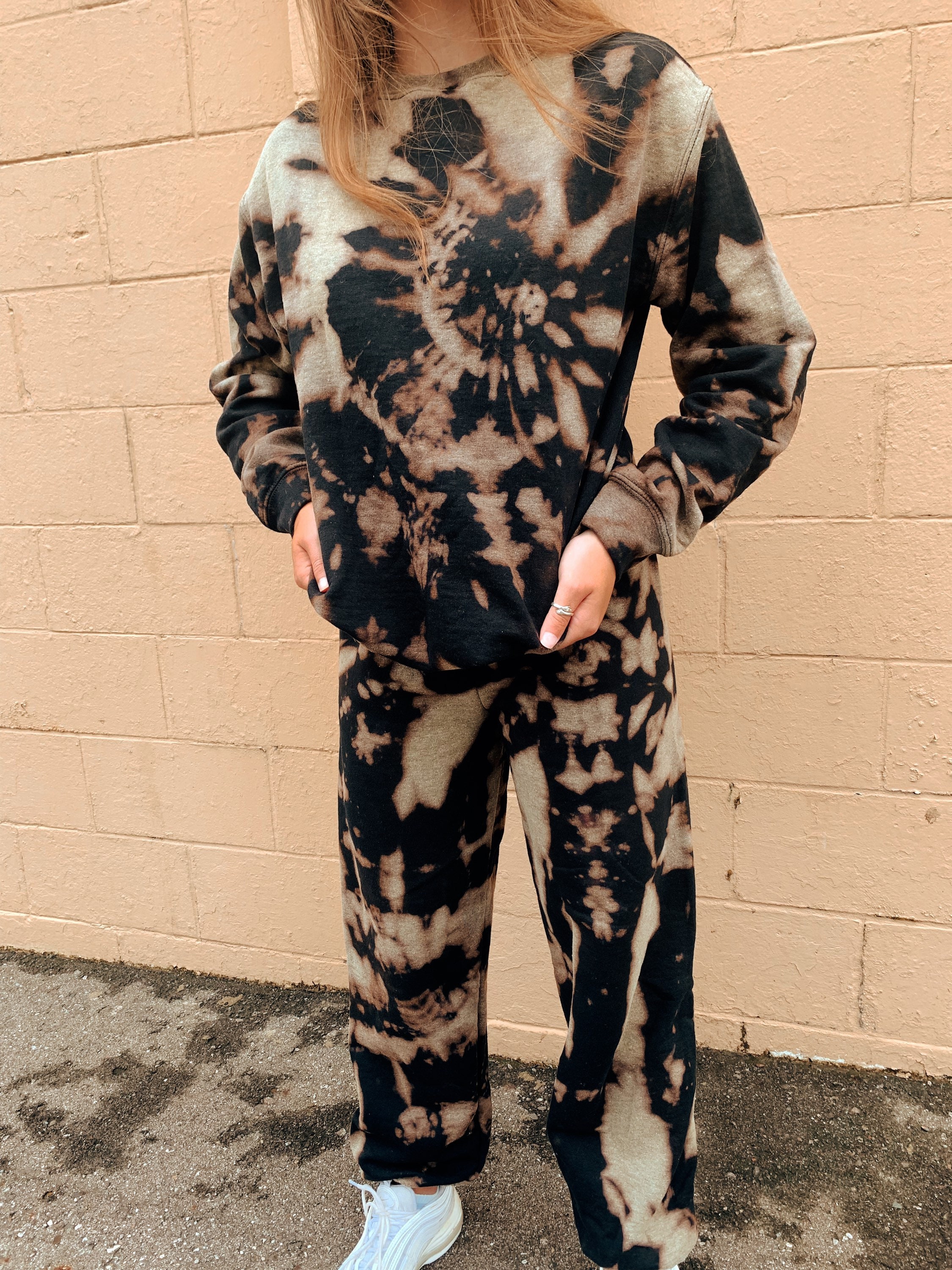 Reverse Tie Dye Set / Bleach Dyed Sweatsuit / Sweatshirt - Etsy