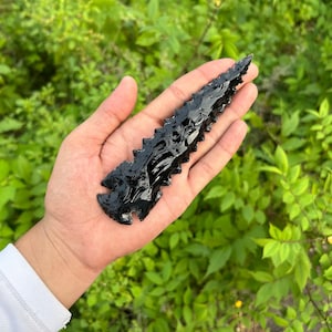 Hand Carved 6&#39;&#39; Black Obsidian Arrowhead: Crystal Spearhead