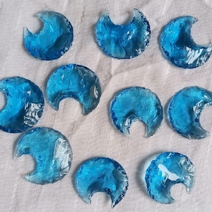 5 Aqua Obsidian Crescent Moons: Carving Crystals for Jewelry Making