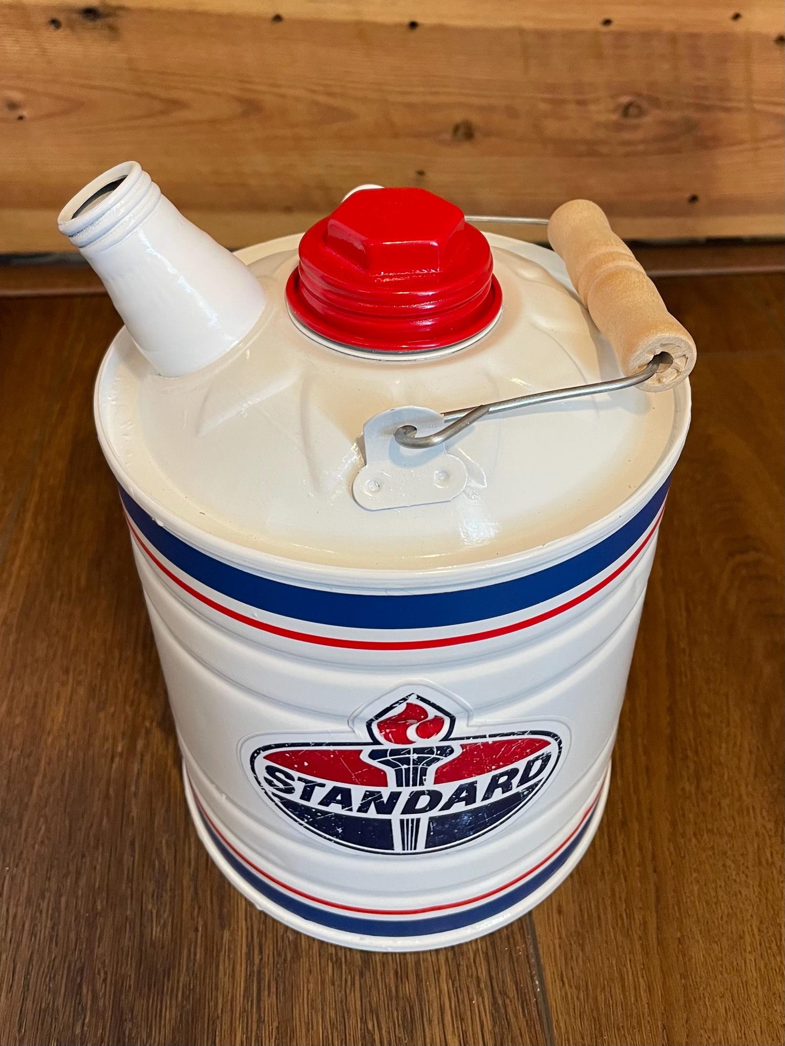 STANDARD OIL Vintage 5 Gallon Gas Can - REFINISHED - Etsy