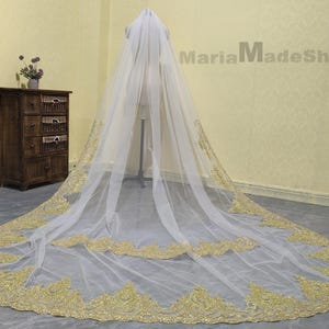 Wedding Veil Single Layer Gold Lace Bridal Veil Cathedral White Ivory Lace Veil with Comb Wedding Accessories