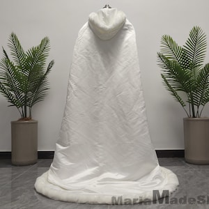 White Ivory Faux Fur Cape, Medieval Wedding Faux Fur Cape, Bridal Warm Wrap, Hooded Cape, Halloween Cape