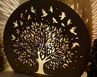 Dekorative Baum Nachtlicht Lampe Holzlaterne Vektor Plan Muster Laserschnitt svg Datei Glowforge holz baum runde Tischlampe svg Datei DXF