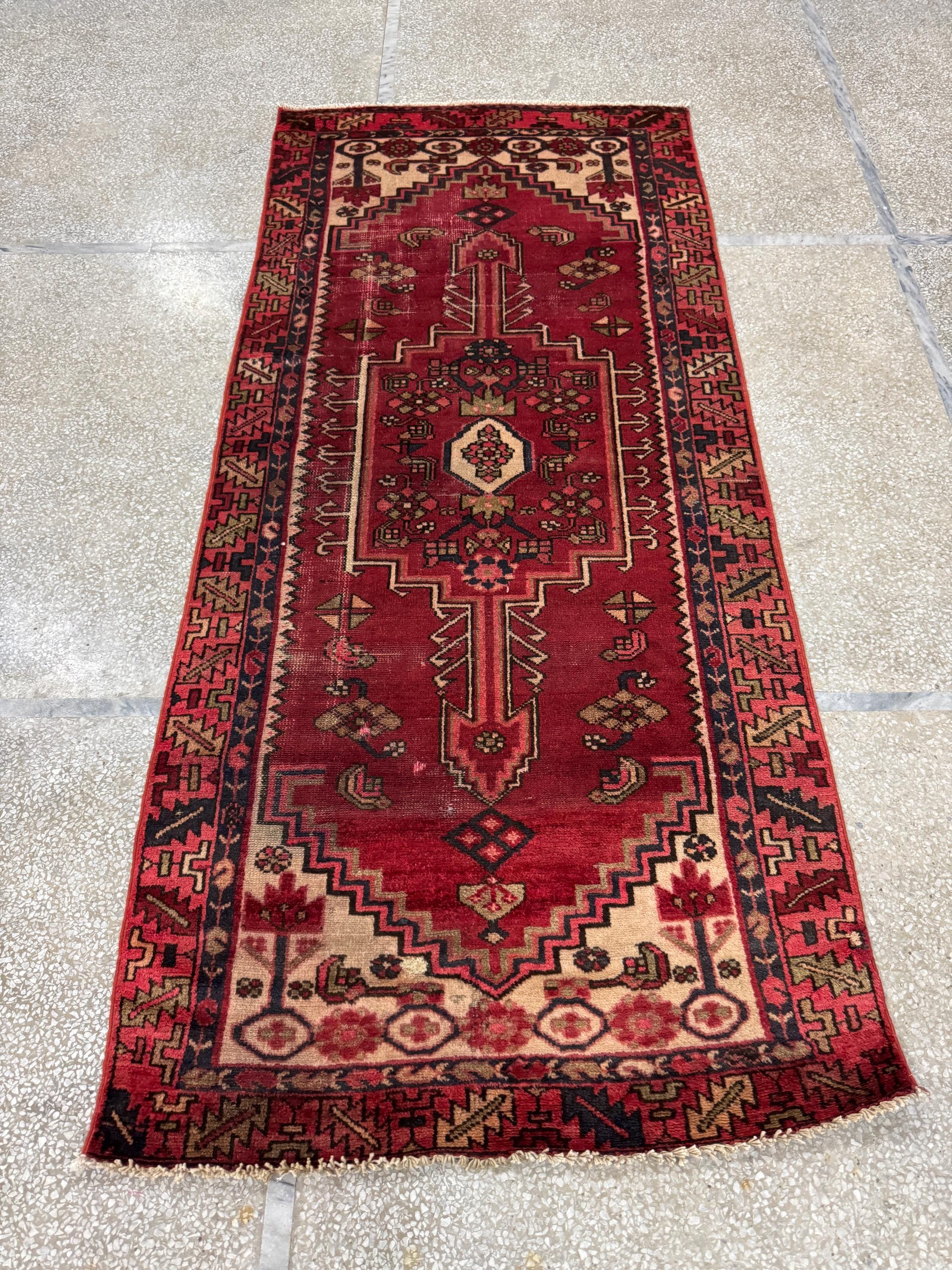 3x6 レッド ヴィンテージ ラグ - トルコ製ラグ - エリアラグ - 廊下用