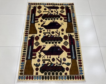 2.6x4 White Color War Rug - Kalashnikov Rug - Afghan War Rug