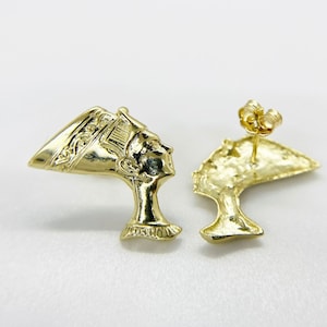 10k Solid Gold Queen Nefertiti Egyptian Push Back Stud Earrings for Boy Girl Men Women / Unique Historical Jewelry Stylish & Luxurious