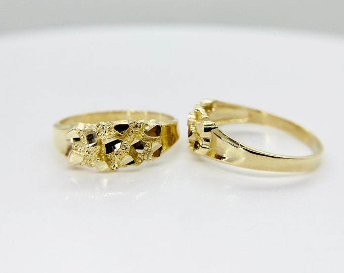 10k & 14k Solid Gold Vintage Style Nugget Smashing Band Ring Gift for Men/Women - Elegant Statement Piece, Perfect Gift for Him or Her