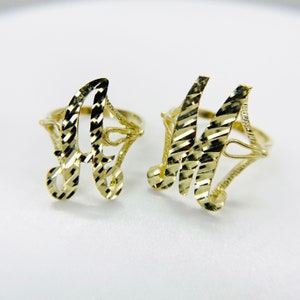 10k Solid Gold Cursive Initial Letter Monogram Ring (Medium 22.0mm) Diamond Cut Alphabet Personalized Jewelry Gift for Women Girls Her