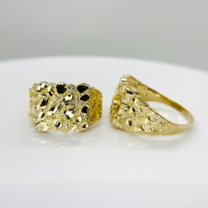 10k & 14k Solid Gold Nugget Smashed Vintage Diamond Cut Square Vintage Band Ring Gift for Men Women - Perfect Jewelry Gift for Her and Him